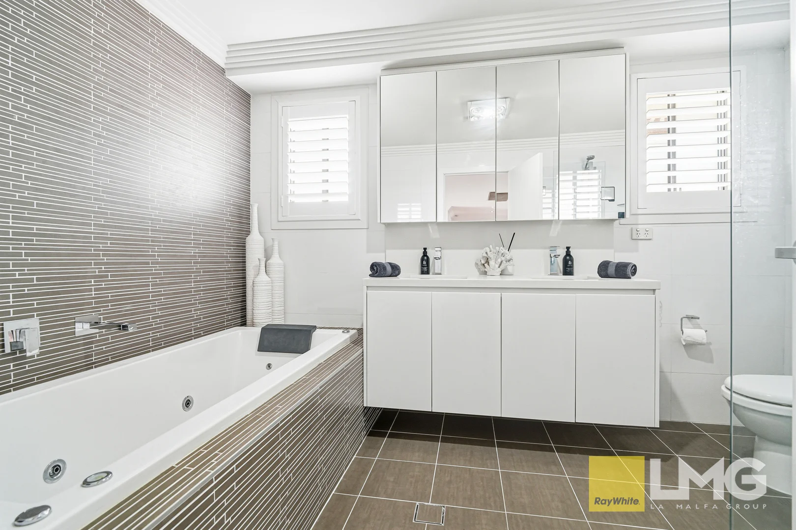 Additional image 20 of 8 Clover Avenue, Casula NSW 2170