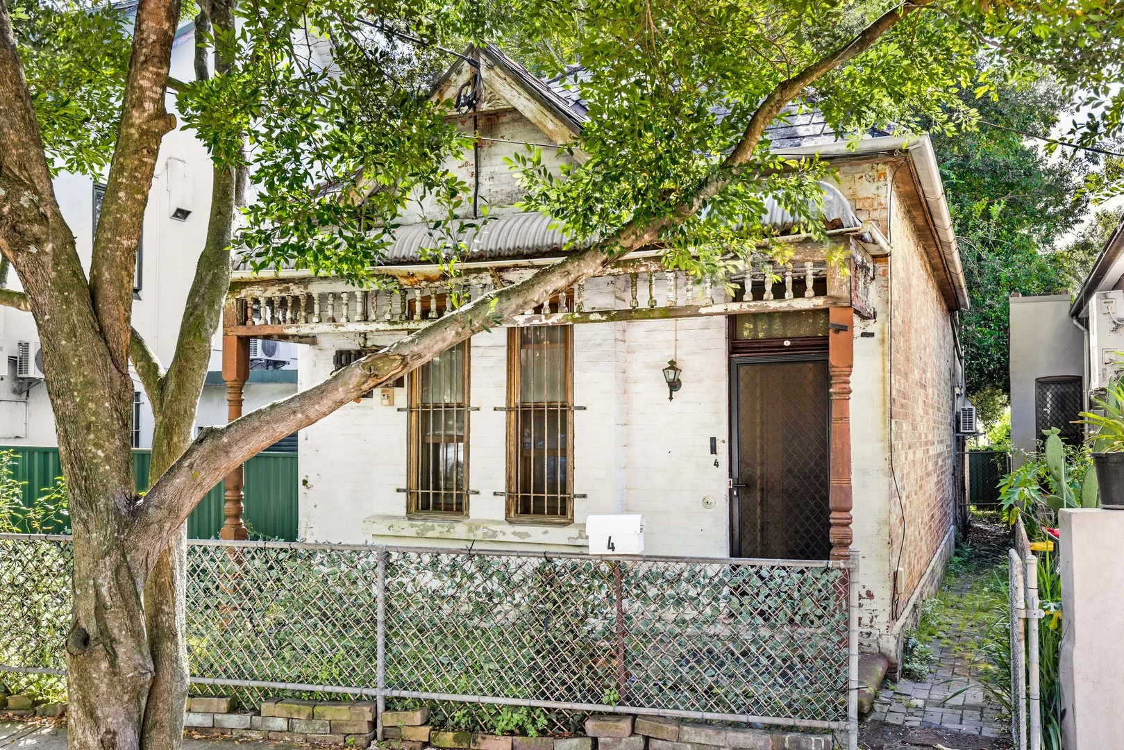 4 Aubrey Street, Stanmore NSW 2048