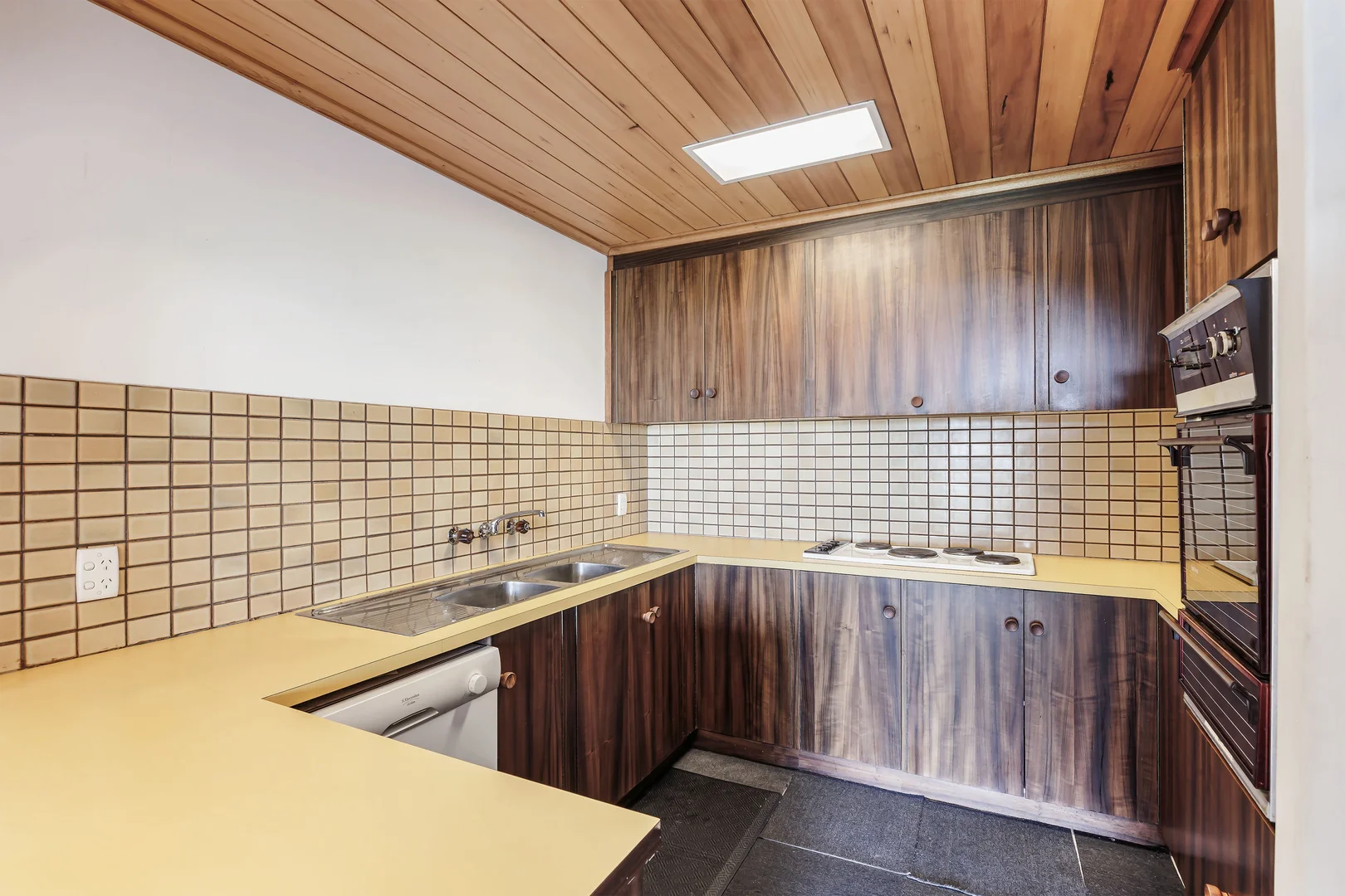 Additional image 9 of 3/20 Cormorant Court, West Lakes Shore SA 5020