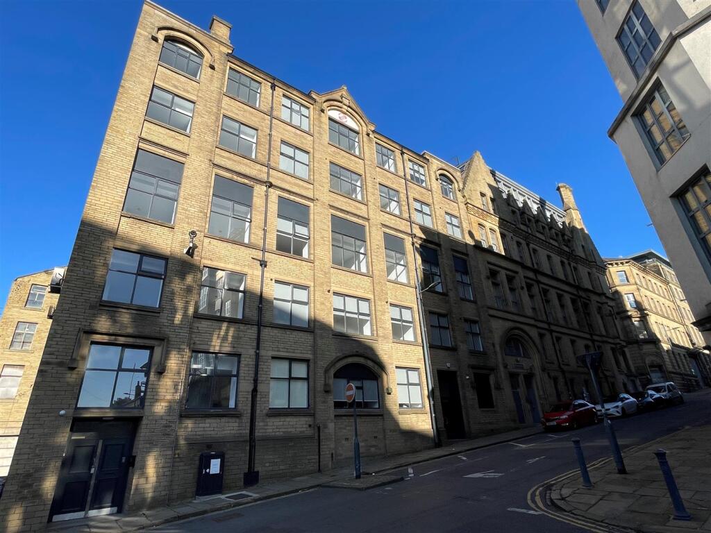 Spectrum House, East Parade, Bradford