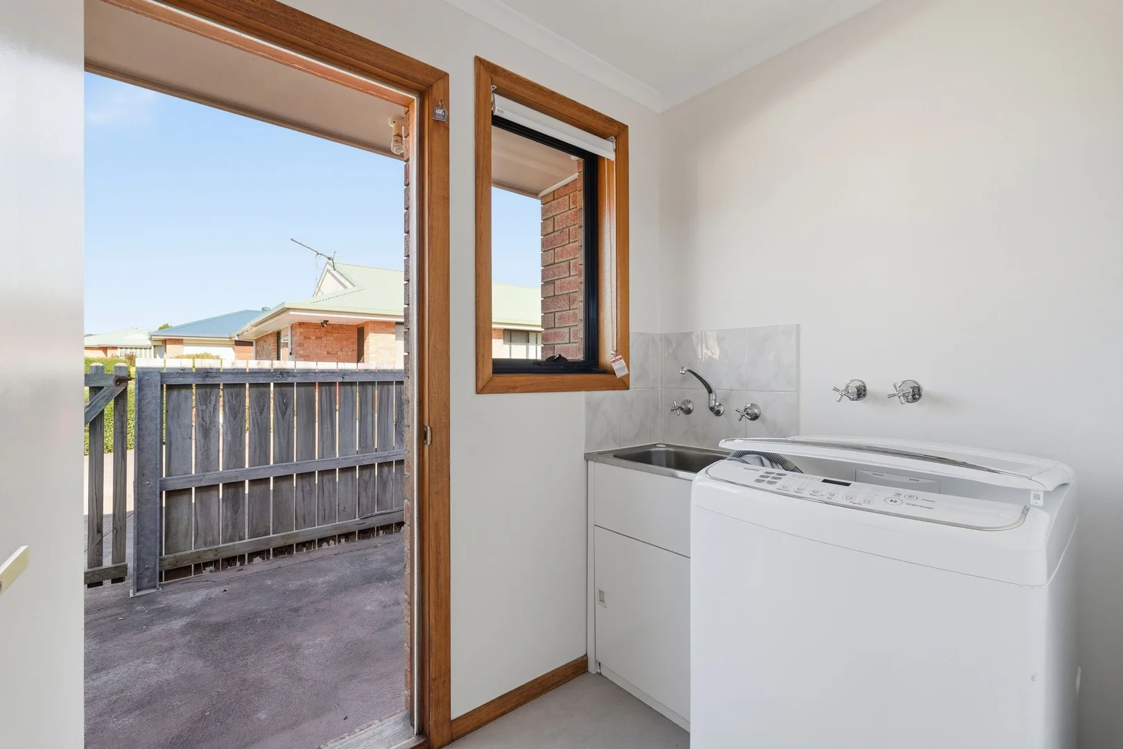 Additional image 14 of 1/9 Ralph Terrace, Rokeby TAS 7019