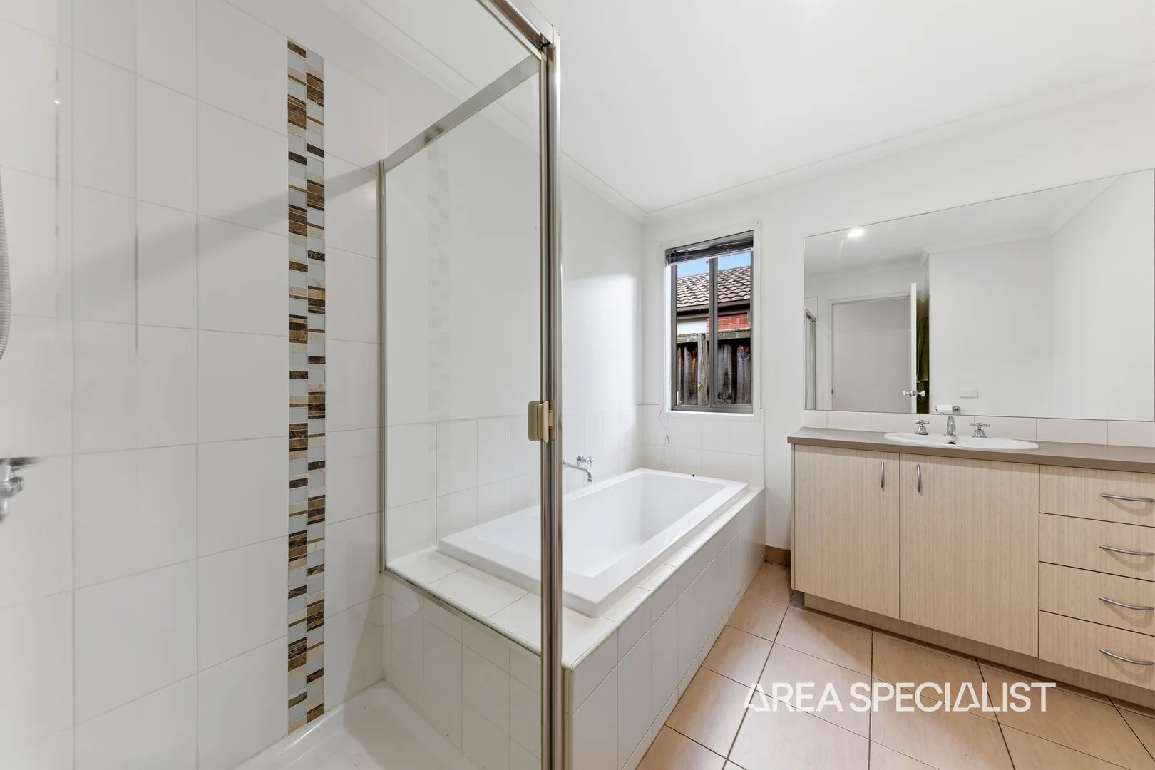 Additional image 9 of 30 Kimberley Grove, Pakenham VIC 3810