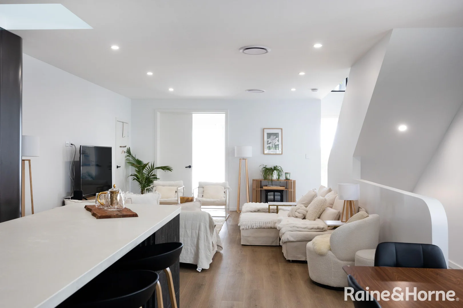 Additional image 4 of 21B Bendoura Street, Mollymook NSW 2539