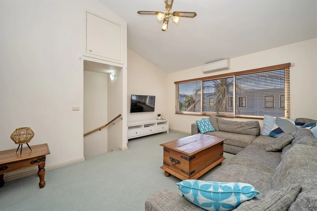 12A Pertobe Road, Warrnambool VIC 3280 photo 5