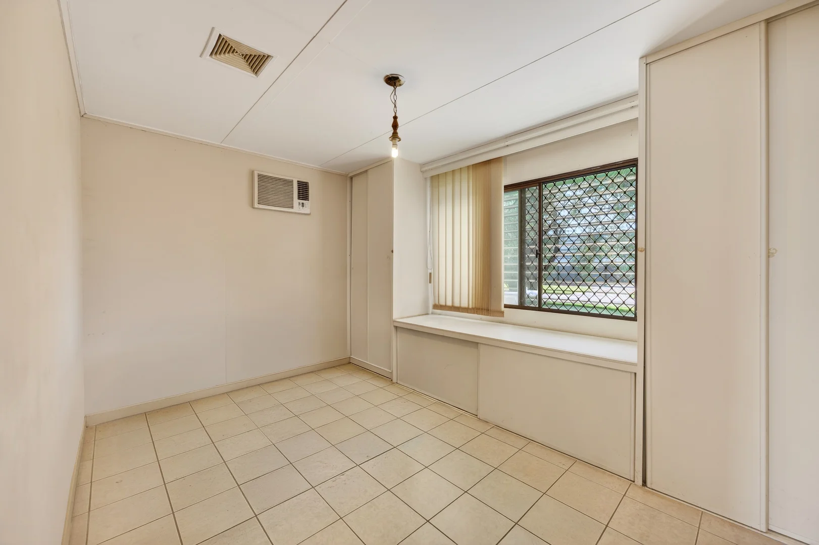 Additional image 3 of 32 Lanark Street, Kirwan QLD 4817