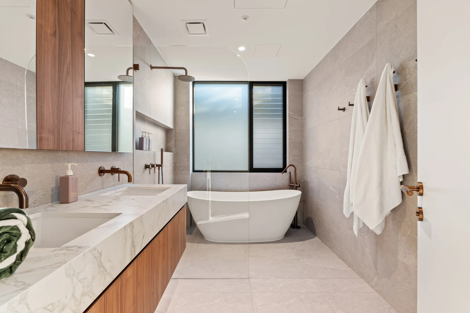 Additional image 4 of 18 Murrawal Road, Stanwell Park NSW 2508