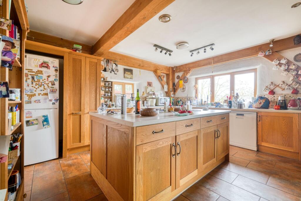 Eco home between Wells and Wedmore with expansive views photo 4