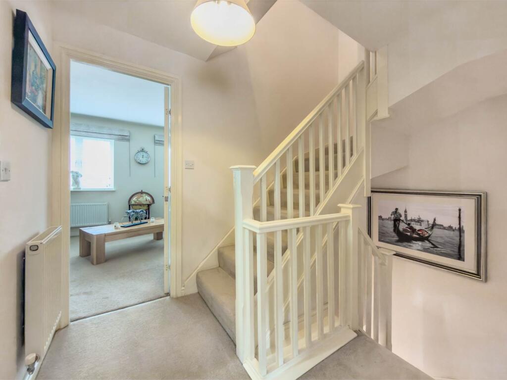 Additional image 17 of Ringshaw Drive, Gomersal