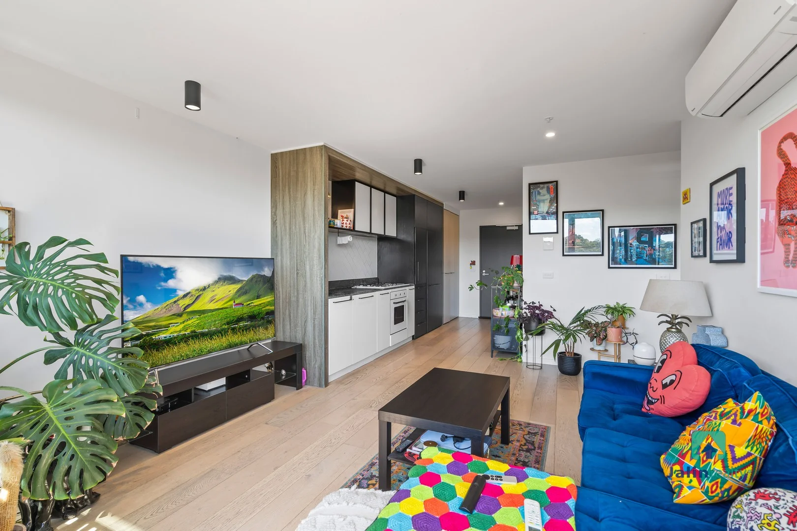 823/20 Shamrock Street, Abbotsford VIC 3067
