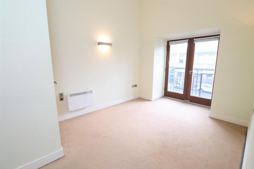 Additional image 5 of Burnett Street, Bradford, West Yorkshire, BD1