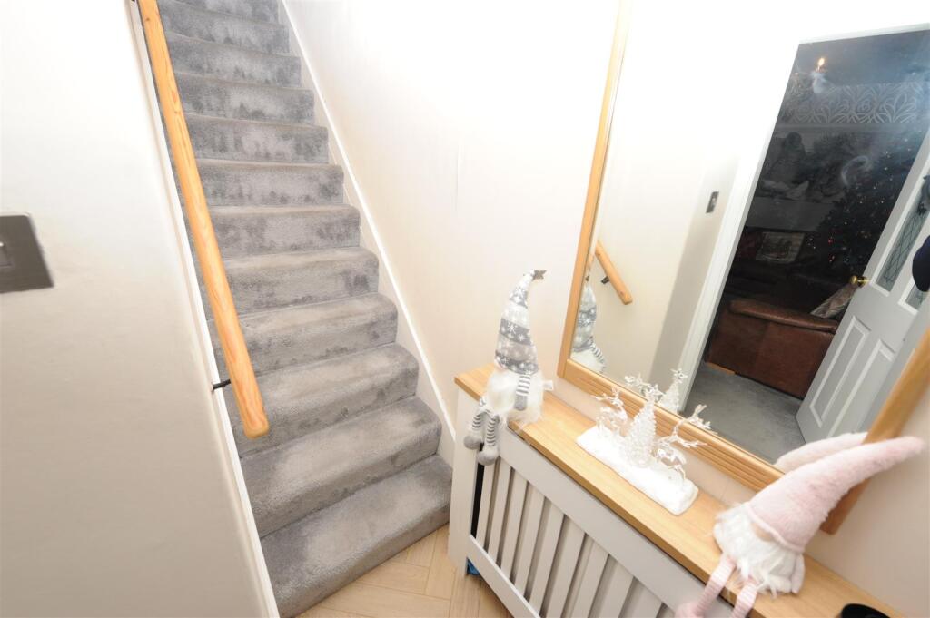 Additional image 4 of Leafield Terrace, Eccleshill, Bradford