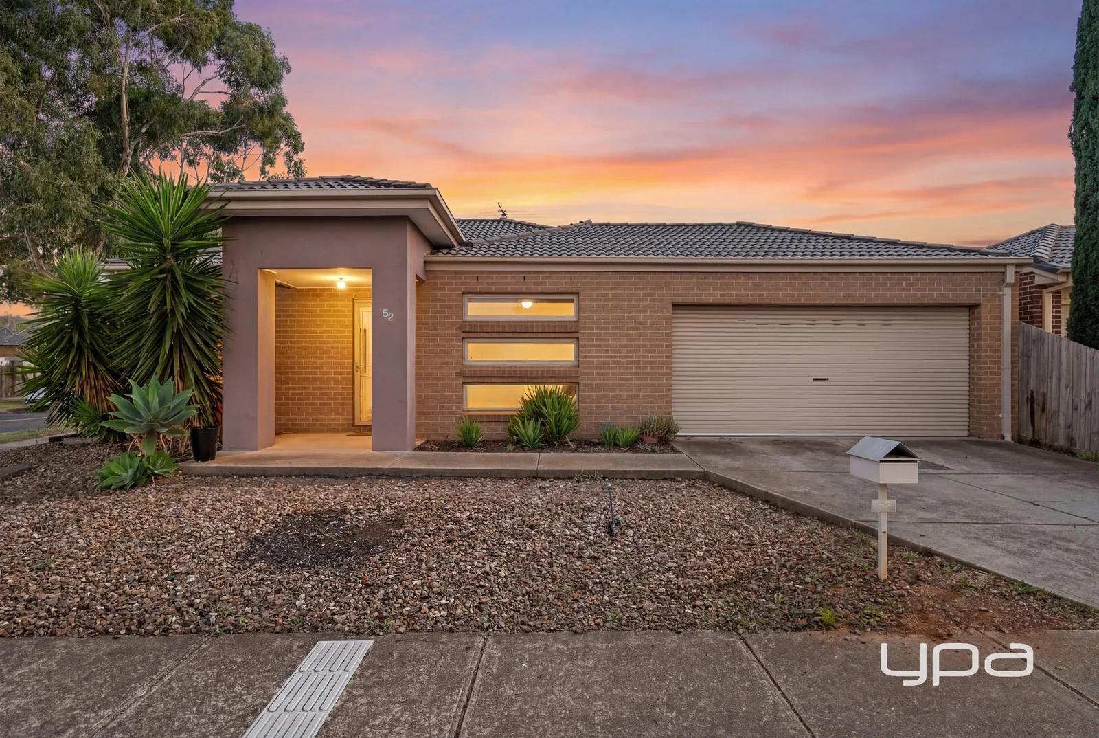 52 Stockwell Street, Melton South VIC 3338