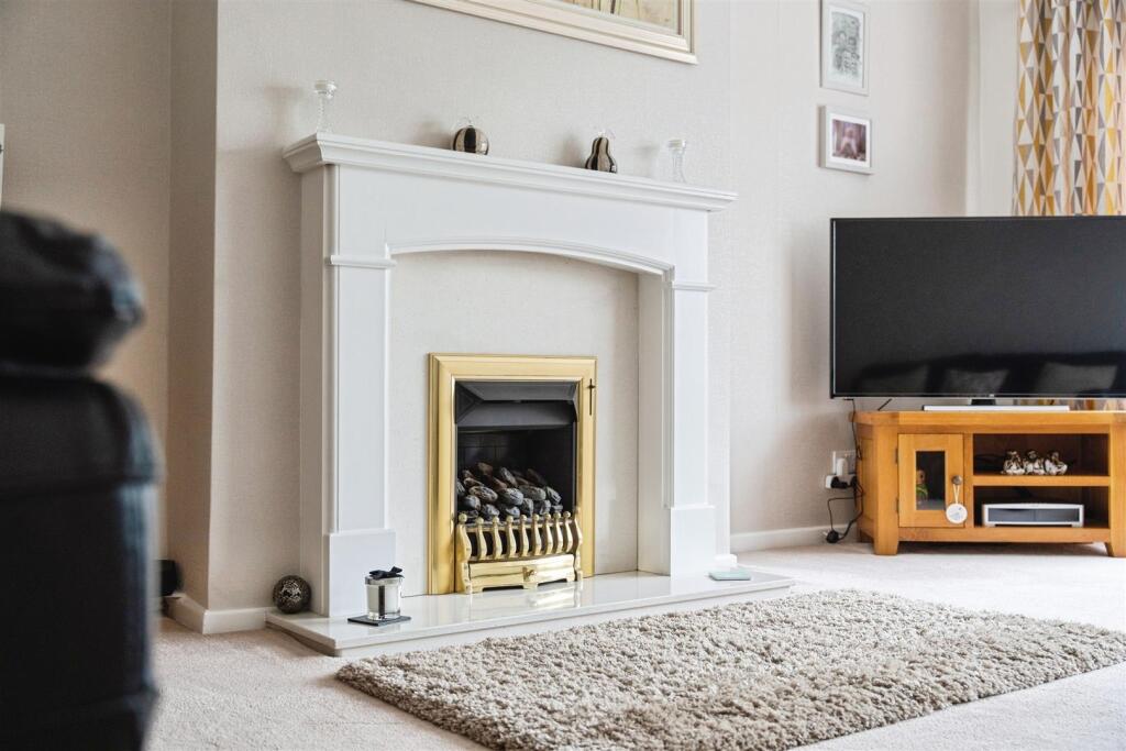 Additional image 4 of Lynndale Avenue, Cross Hills, Keighley, BD20 7DD