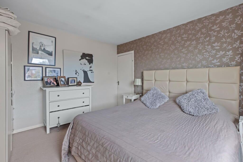 Additional image 15 of Oakfield Avenue, Gilstead, Bingley, BD16 4RA