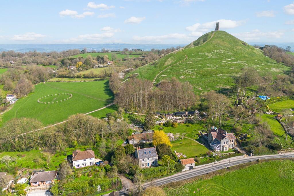 Additional image 3 of Tor Court, Glastonbury