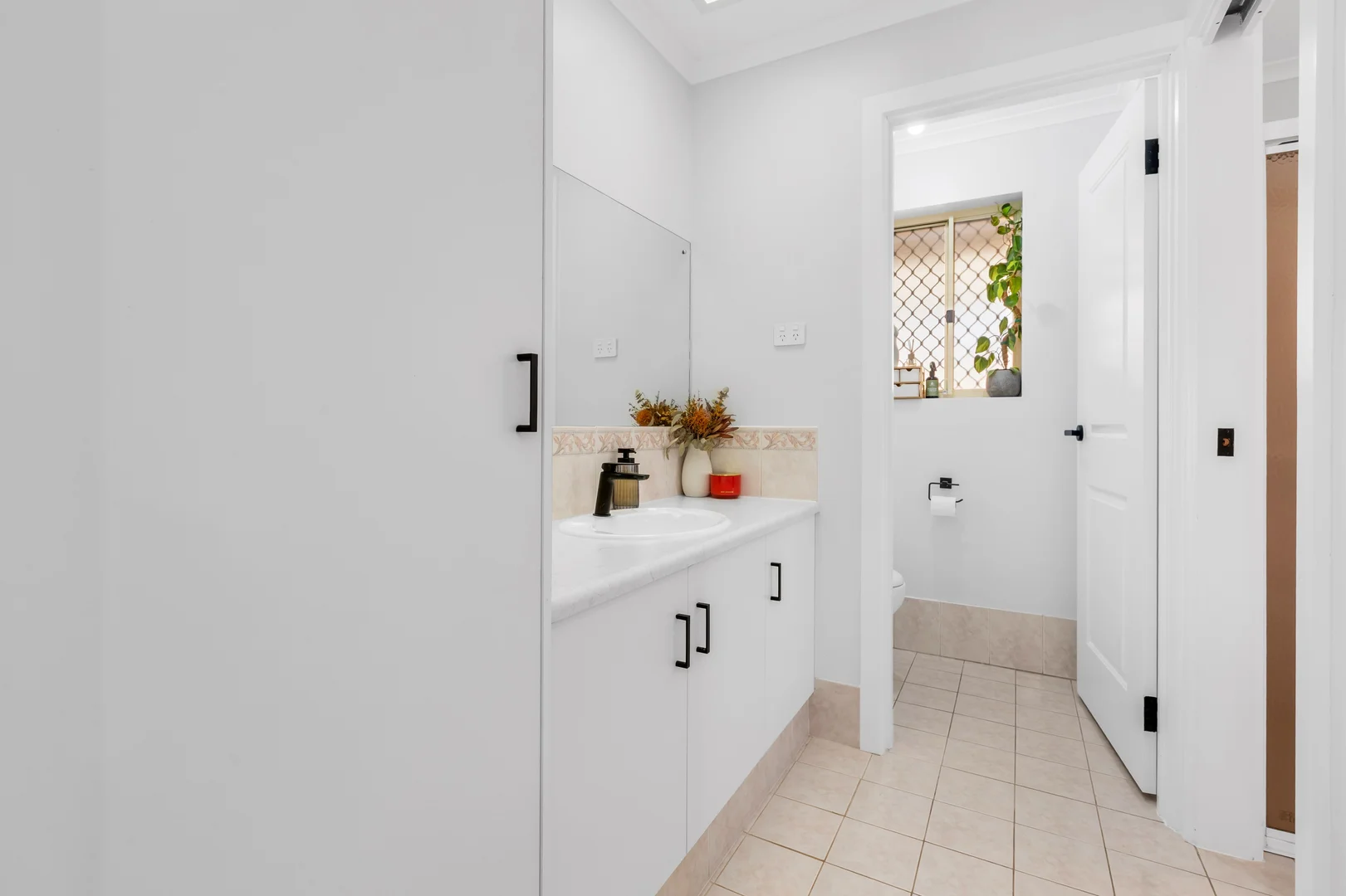 Additional image 18 of 12 Watchet Lane, Craigmore SA 5114