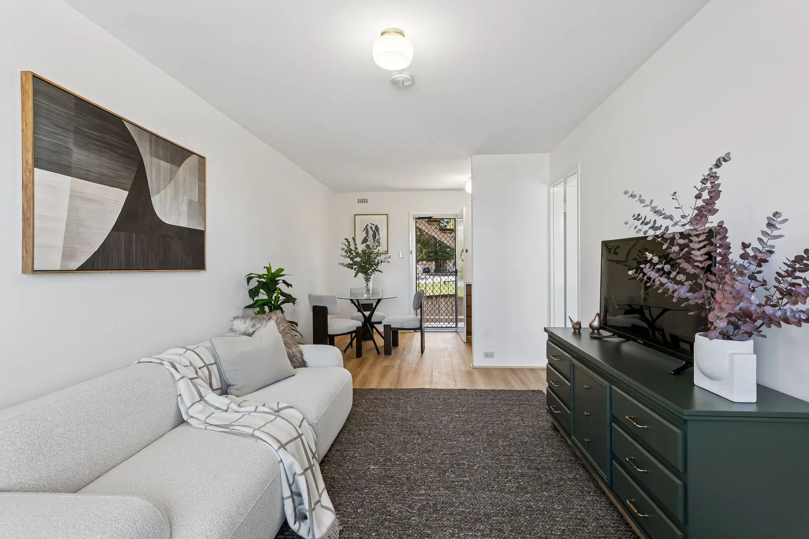 2/35 Osborne Place, Stirling WA 6021 photo 3