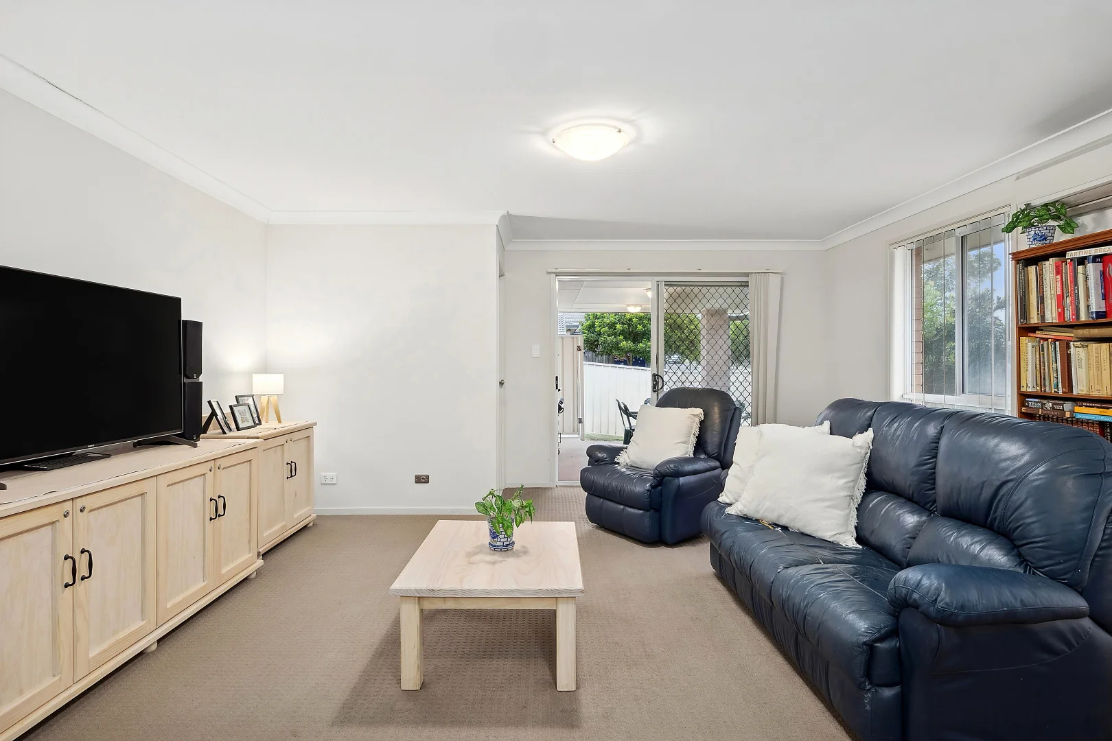 Additional image 2 of 30 Figtree Boulevard, Wadalba NSW 2259