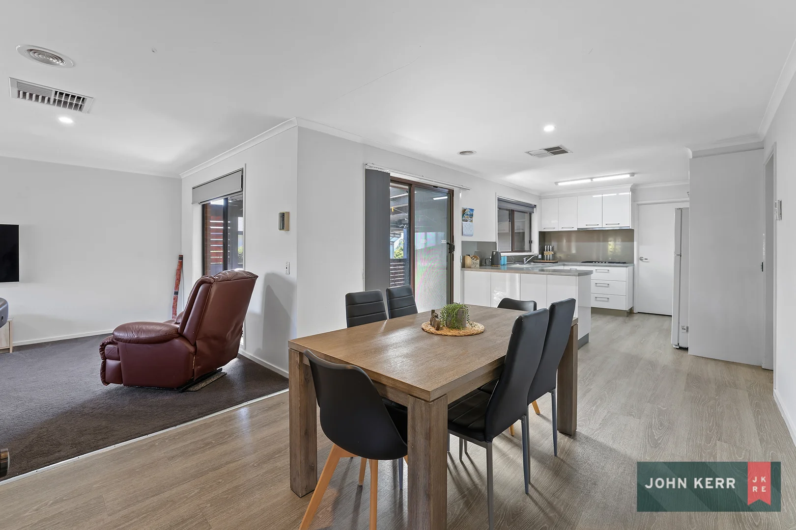 45 Scorpio Drive, Moe VIC 3825 photo 4