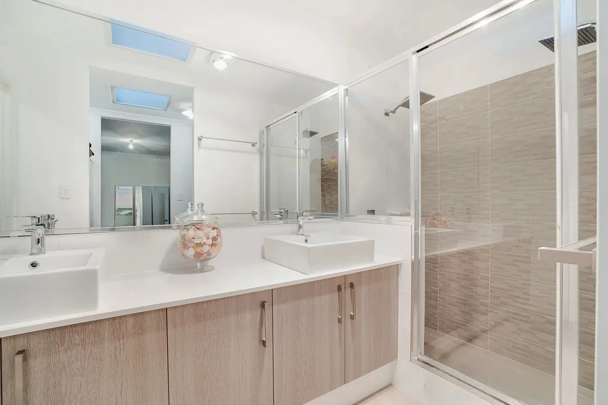 Additional image 12 of 148 Lyon Road, Aubin Grove WA 6164