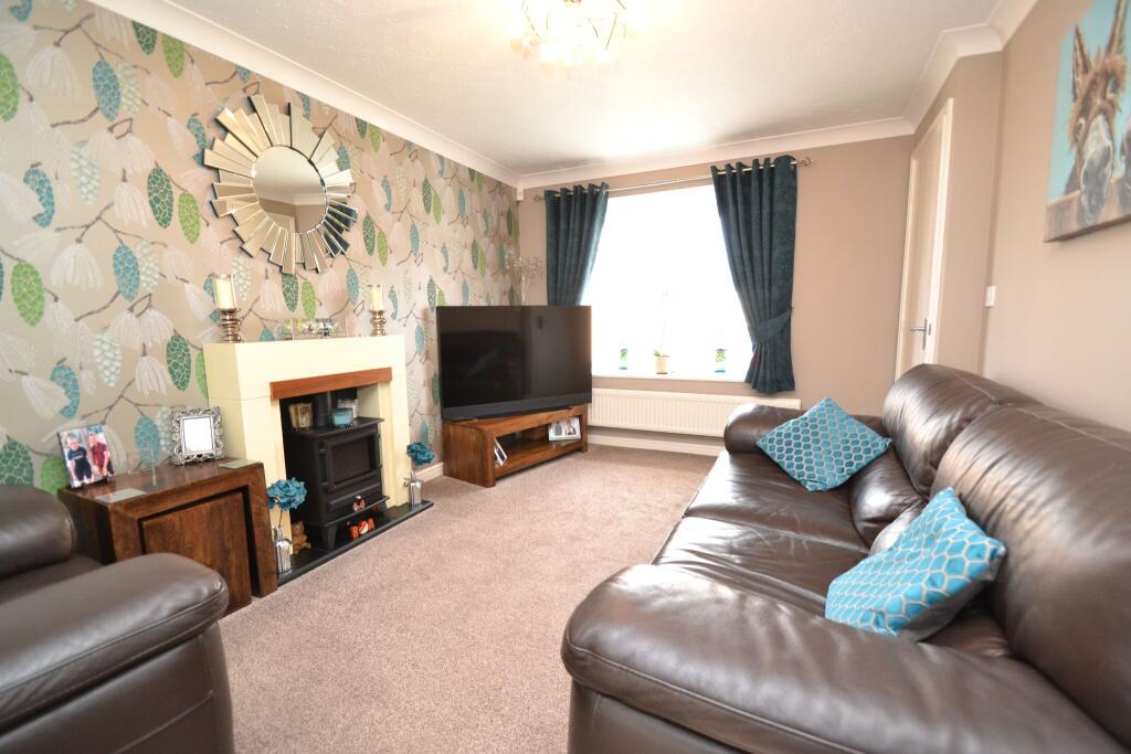 Additional image 3 of Rush Croft, Thackley,