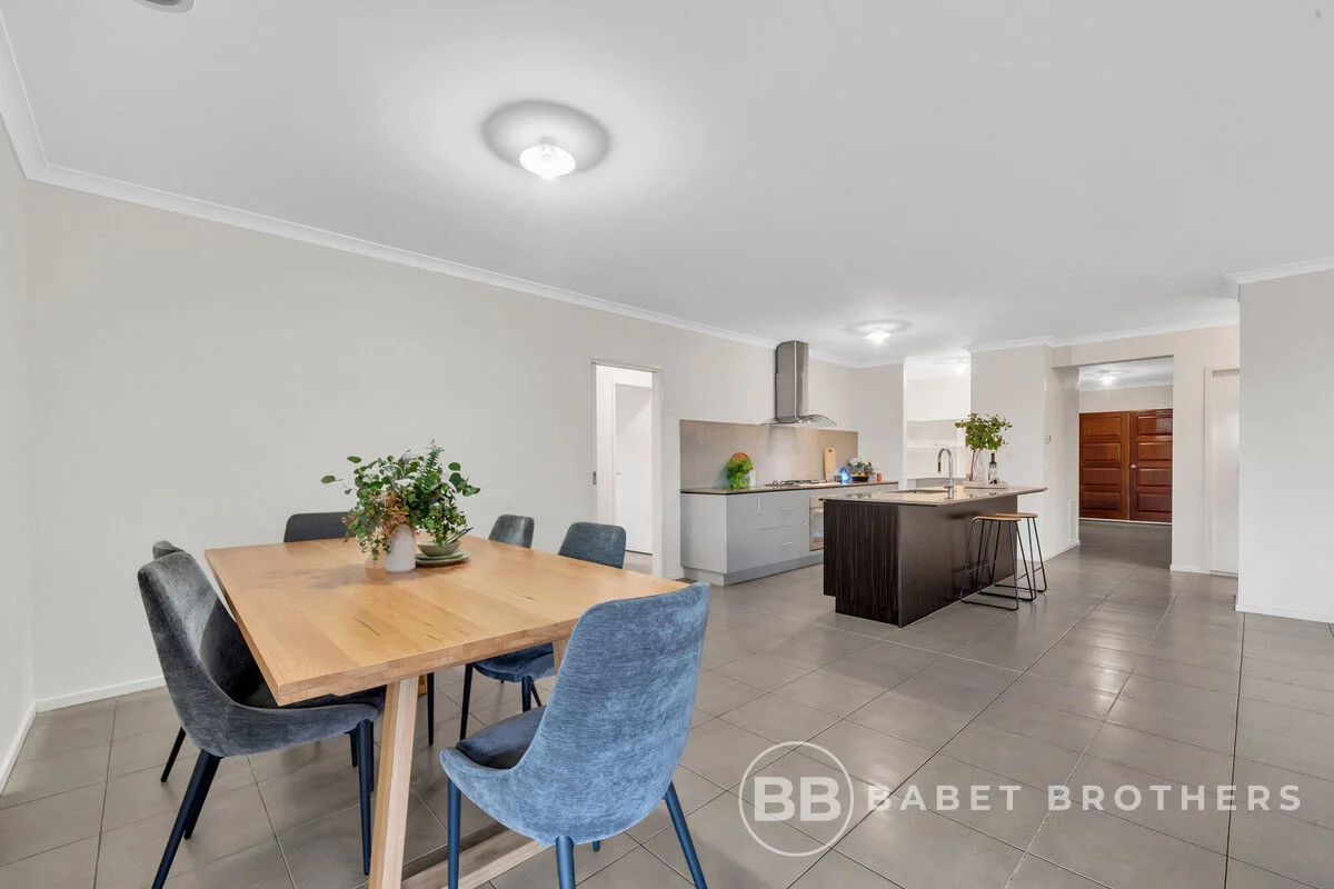 Additional image 11 of 37 Falabela Road, Clyde North VIC 3978