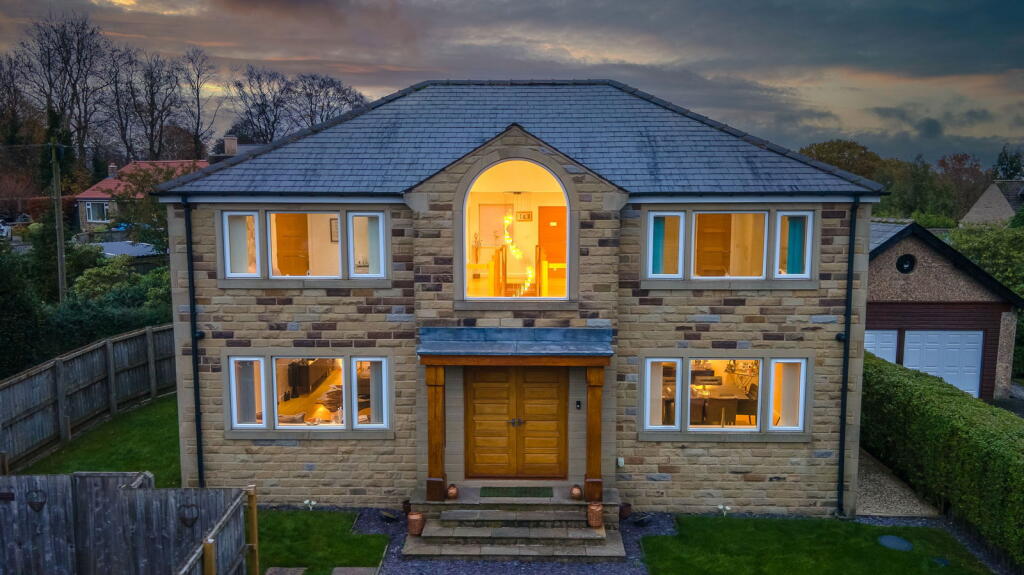Orchard House, off Bradford Road, Birkenshaw, BD11