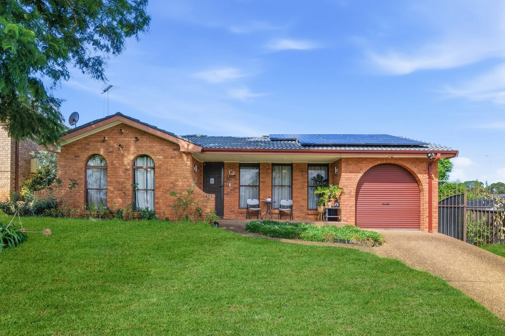 237 Eagleview Road, Minto NSW 2566
