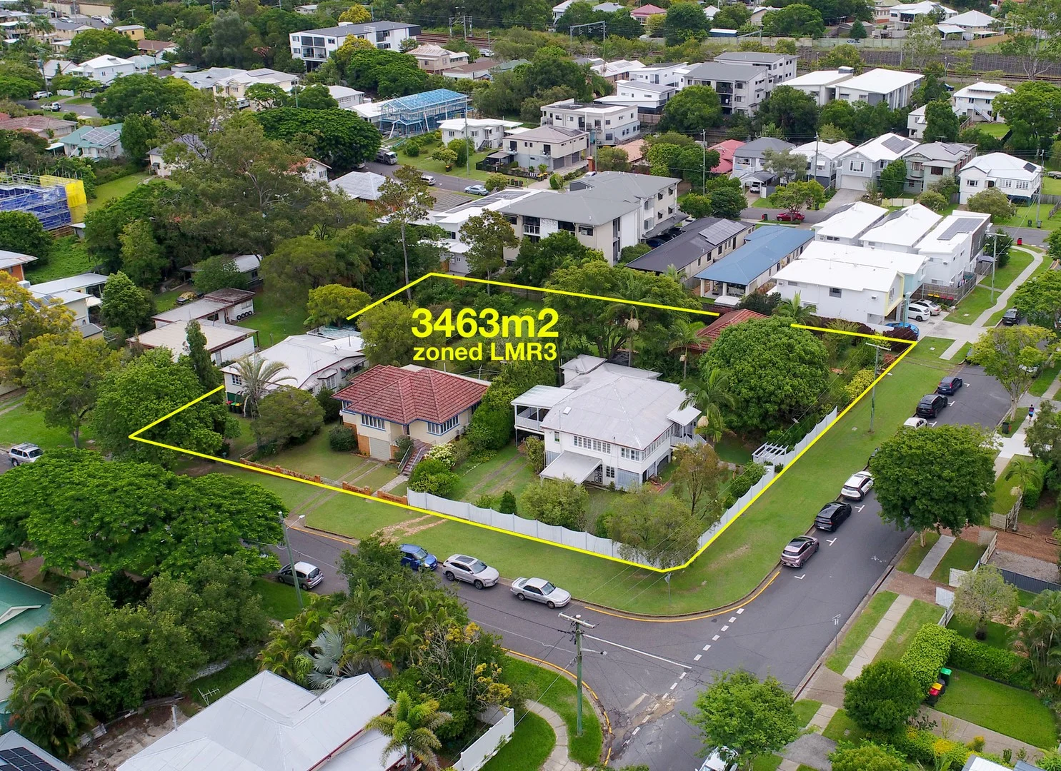 9 Davies Street, Oxley QLD 4075