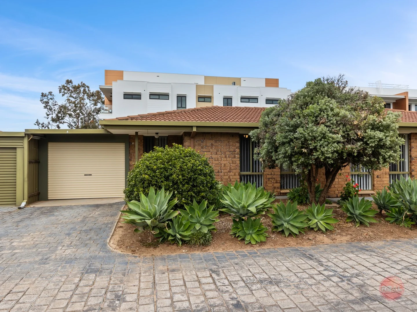 8/18 Washington Crescent, Findon SA 5023