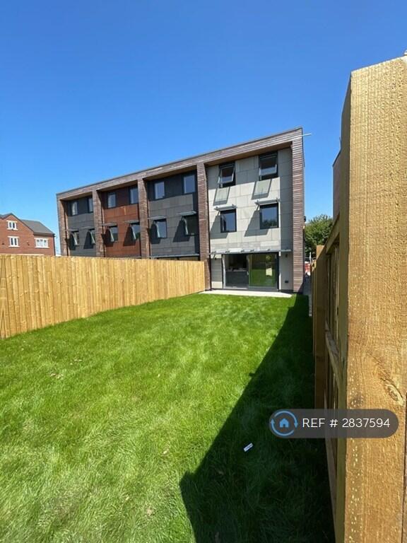 Spring Meadows, Leeds, BD11