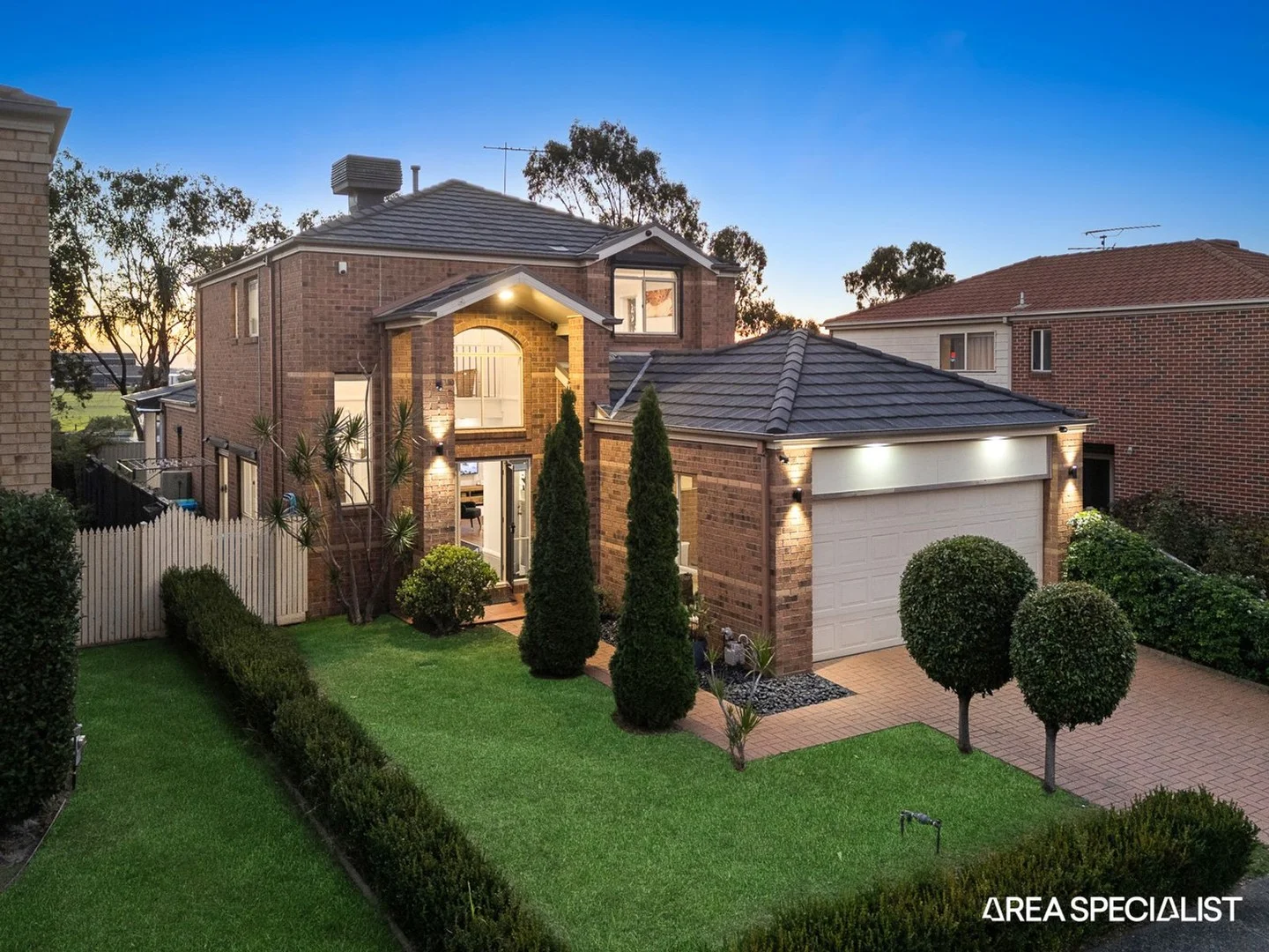 18 Yellowbox Crescent, Lyndhurst VIC 3975