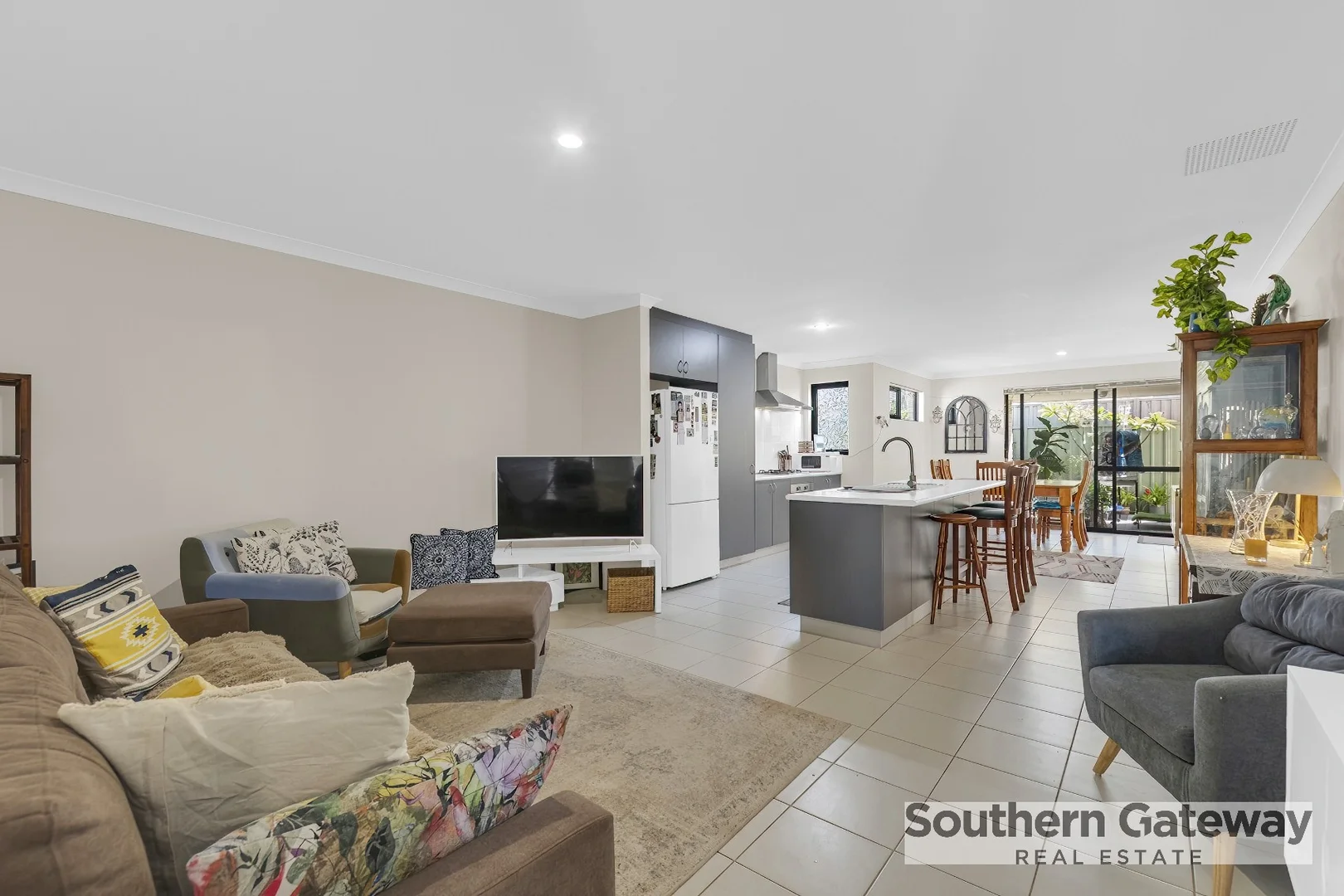 Additional image 6 of 16 Meridian Way, Kwinana Town Centre WA 6167
