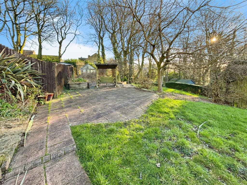 Additional image 18 of Cheriton Drive, Queensbury, Bradford, BD13 1QA
