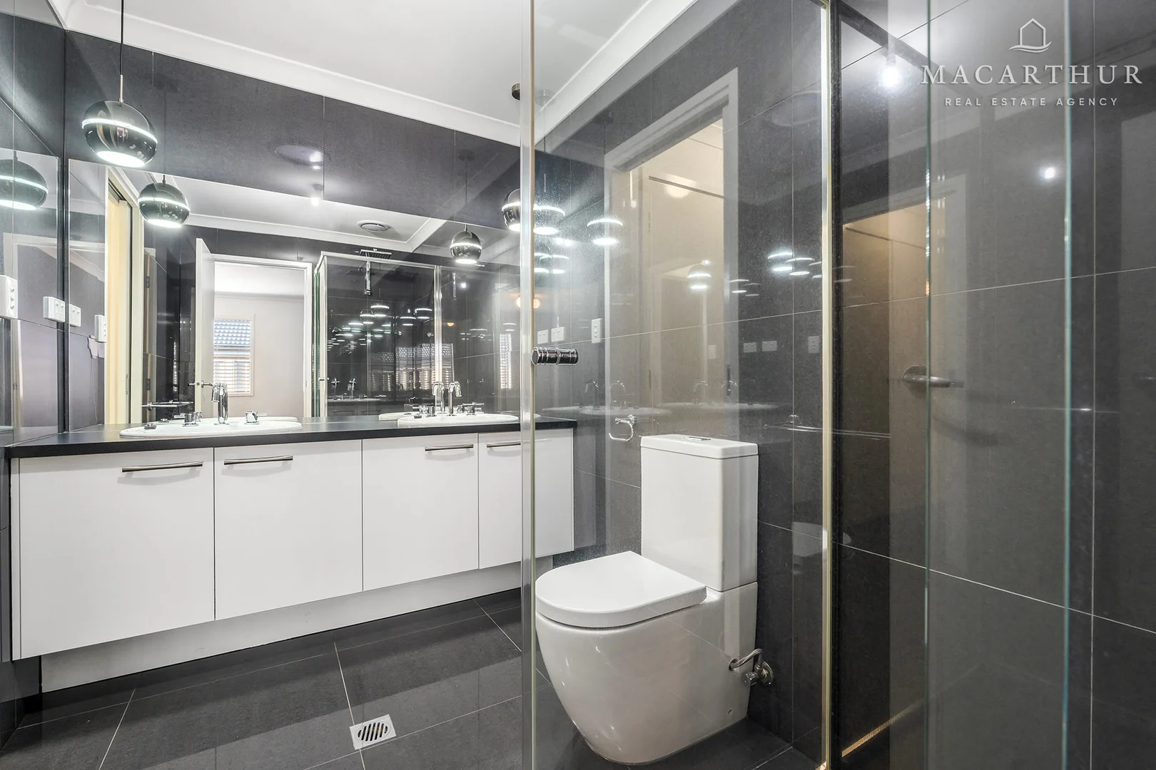Additional image 8 of 10 Paradise Drive, Gobbagombalin NSW 2650