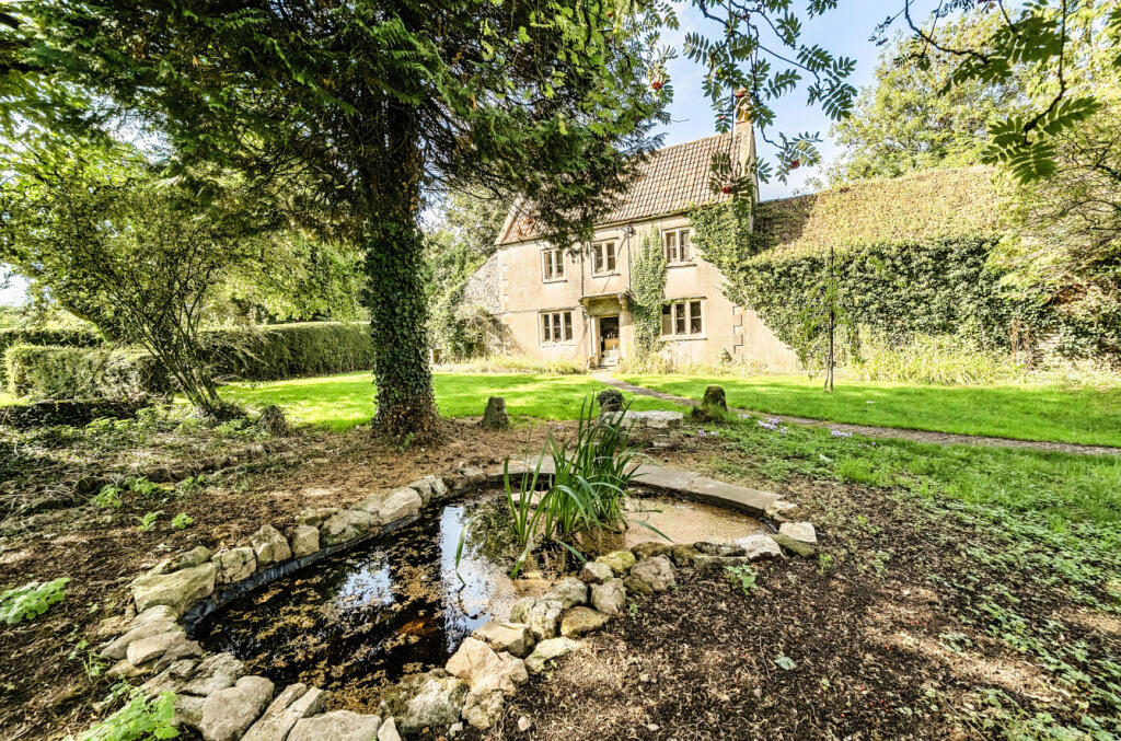 Emborough, Radstock, BA3