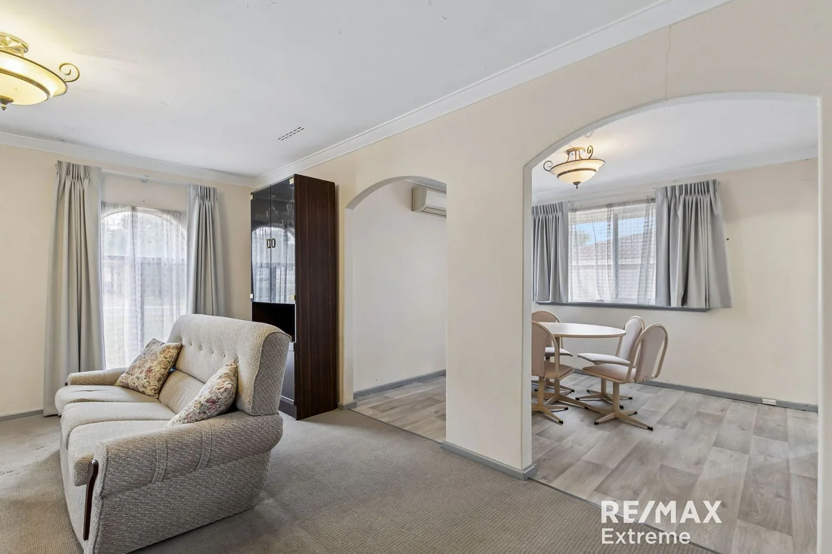 2 Nannatee Way, Wanneroo WA 6065 photo 5