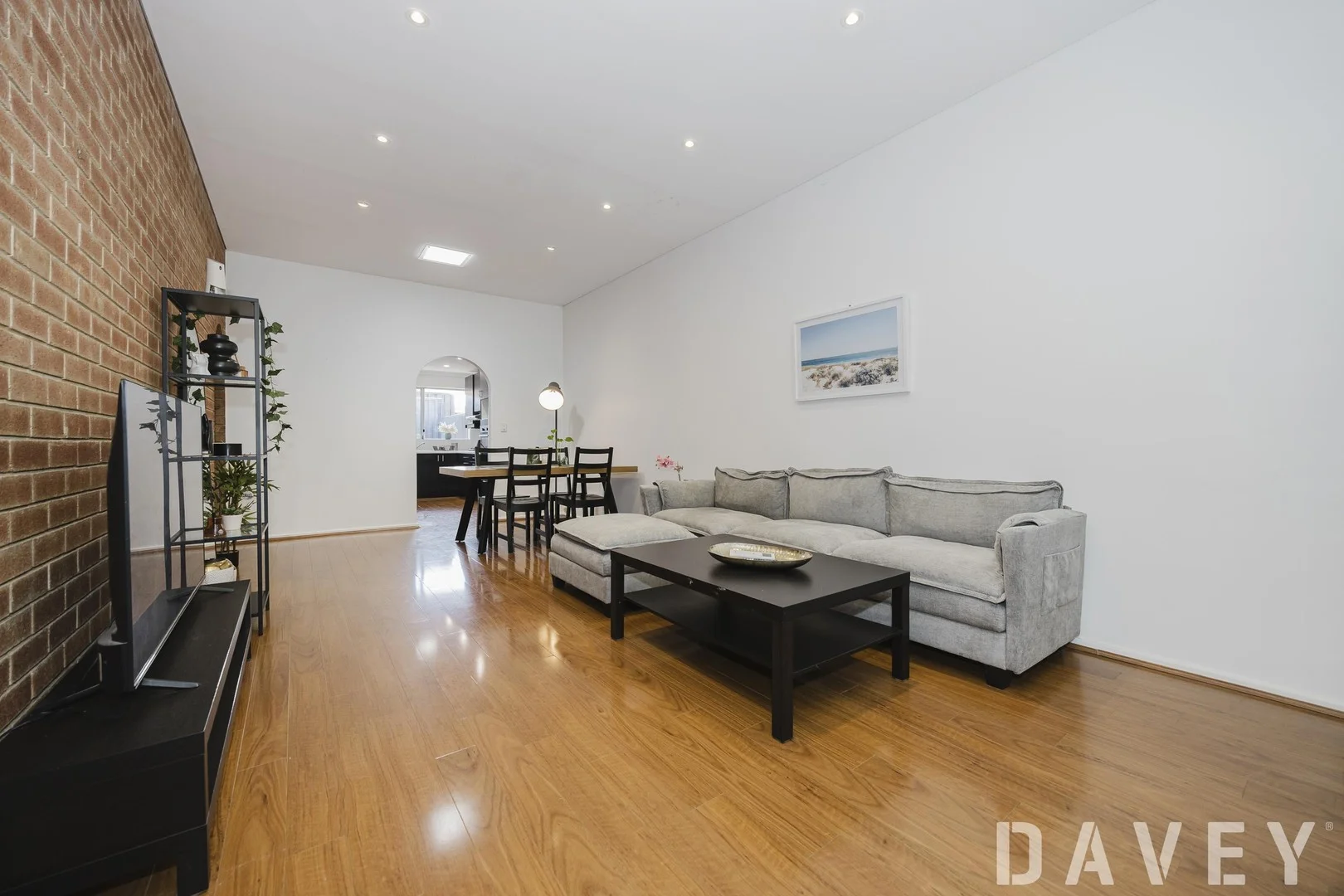 2/10 Dover Road, Scarborough WA 6019