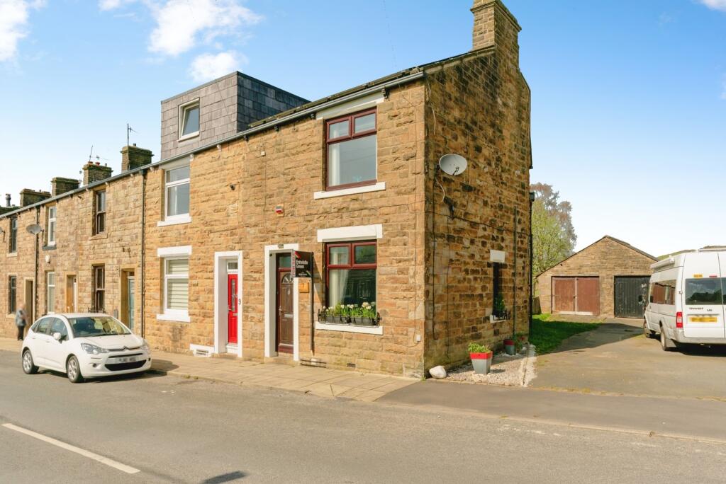 Mount Lane, Cliviger, Burnley, Lancashire, BB10