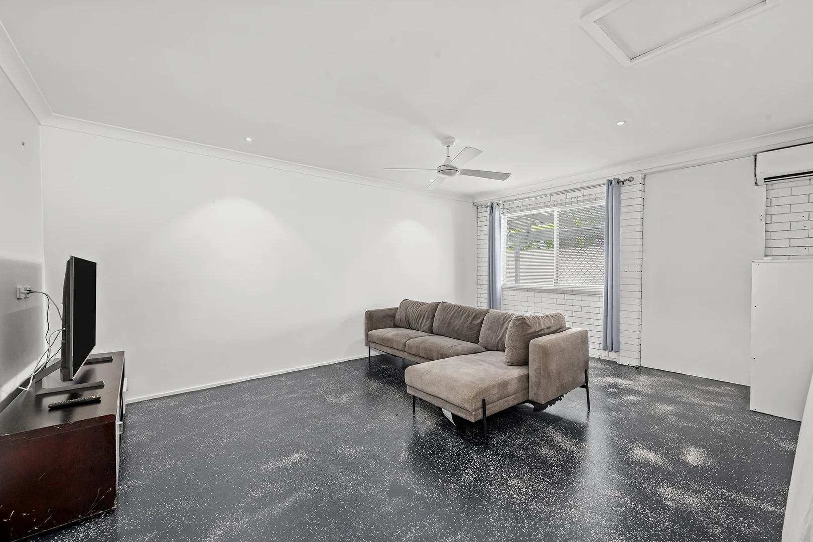 Additional image 25 of 109-111 Palm Beach Avenue, Palm Beach QLD 4221