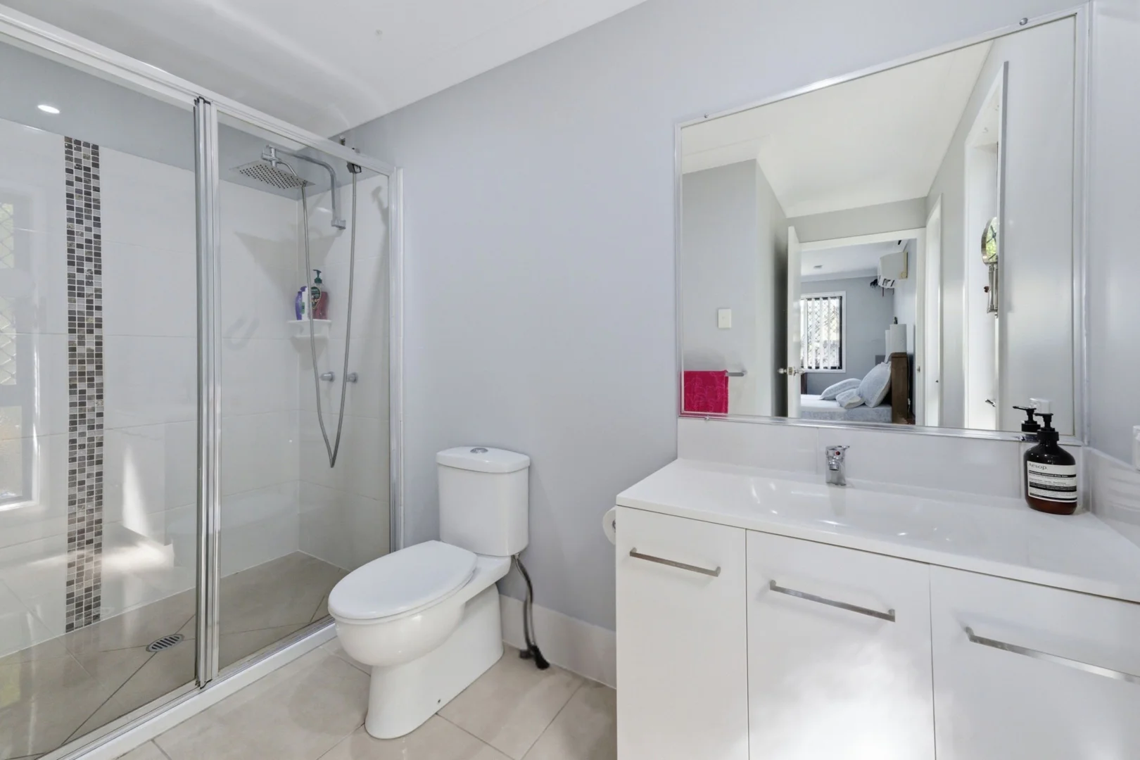 Additional image 11 of 63 Caroval Drive, Rural View QLD 4740