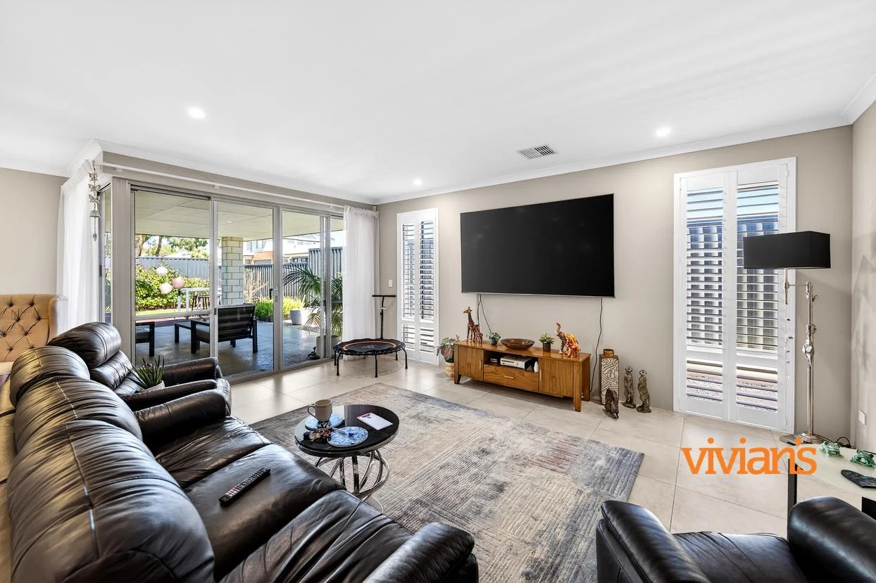 16 Freeman View, Bushmead WA 6055