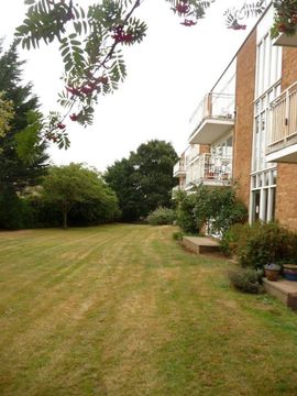 Bishops Court, Trumpington, Cambridge CB2