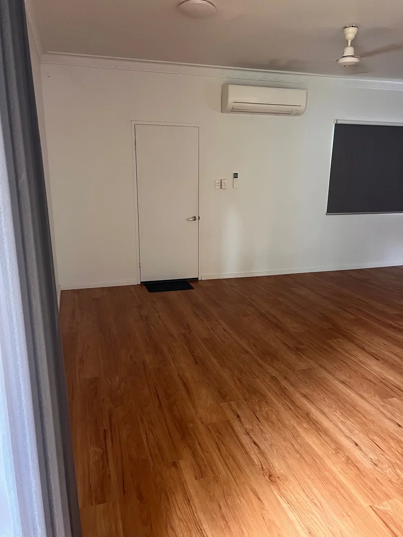 Additional image 4 of 2/15 Easther Cresent, Coconut Grove NT 0810