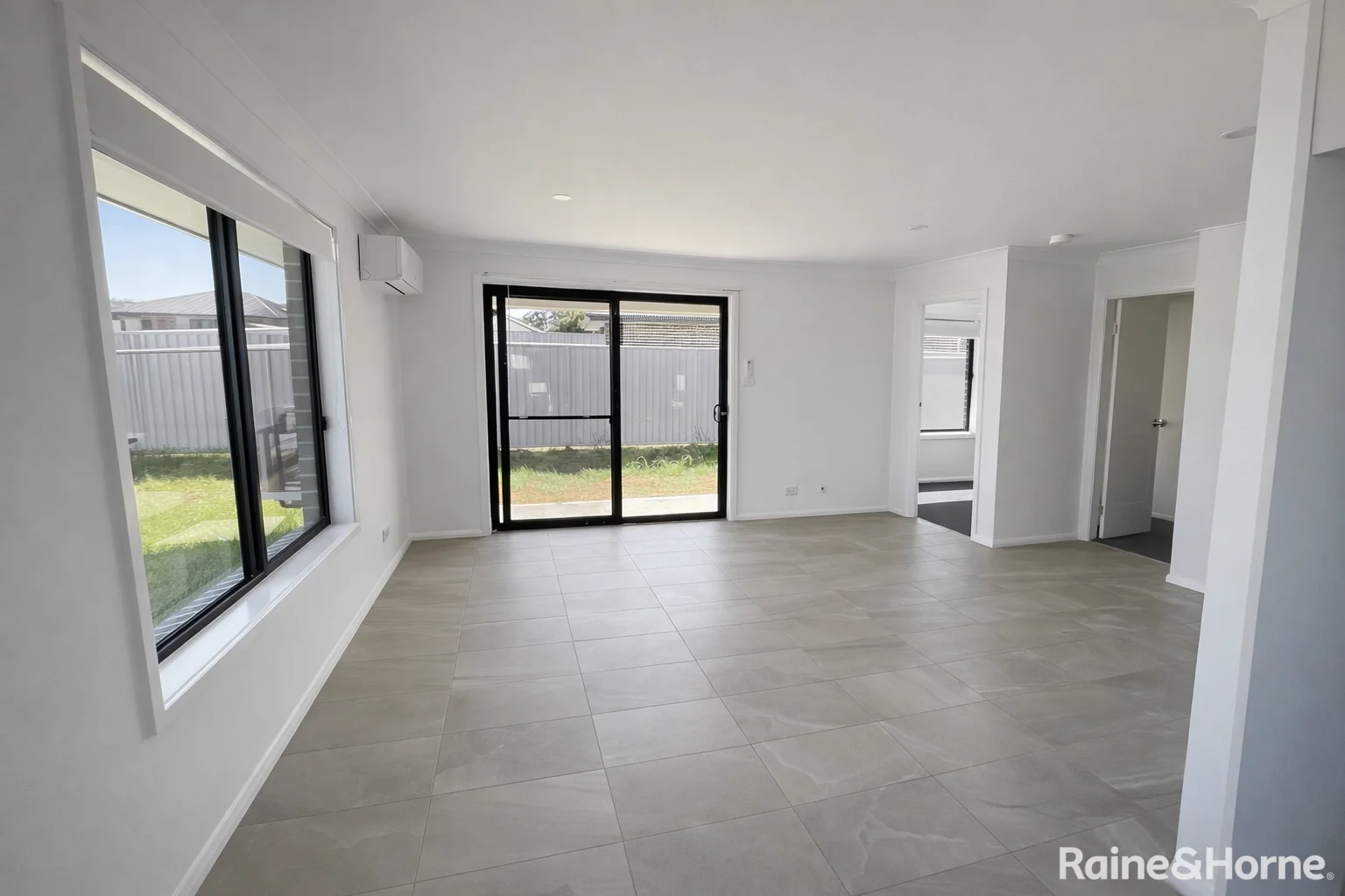 Additional image 2 of 2/14 Palomino Place, Tamworth NSW 2340