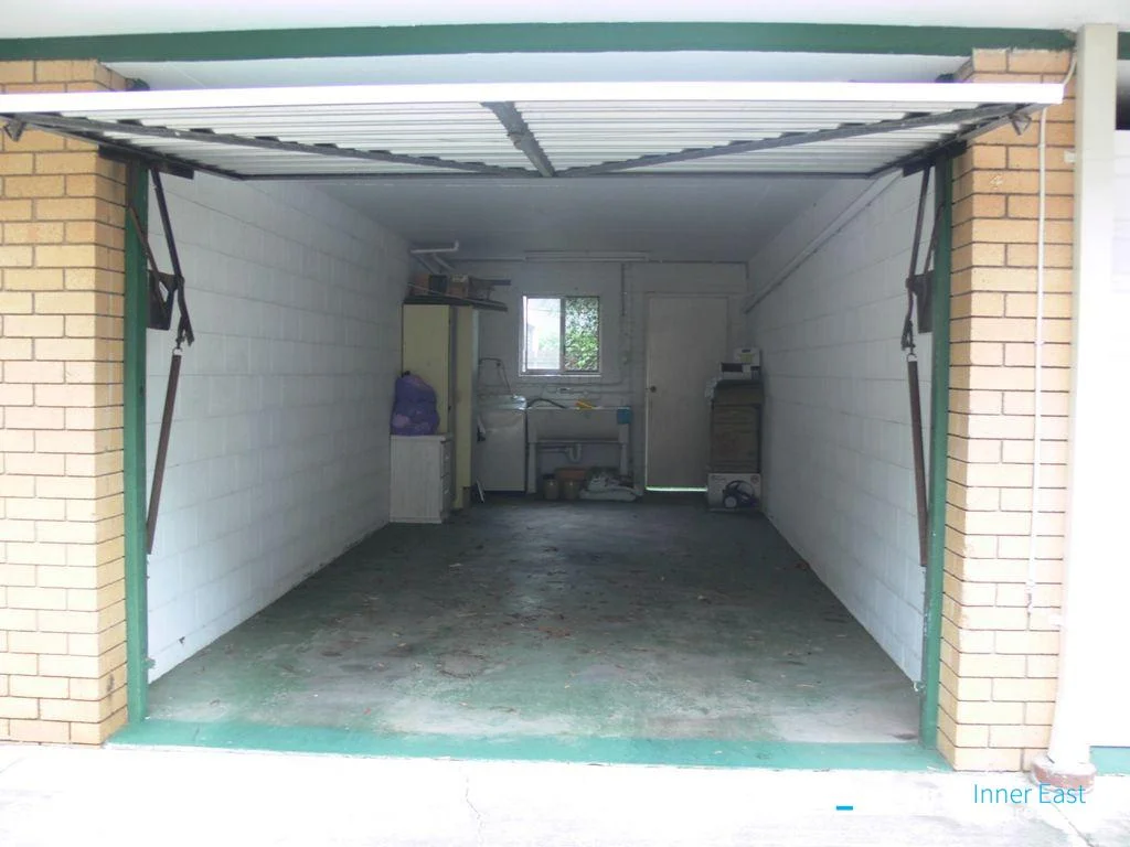 Additional image 2 of 4/90 Barton Road, Hawthorne QLD 4171