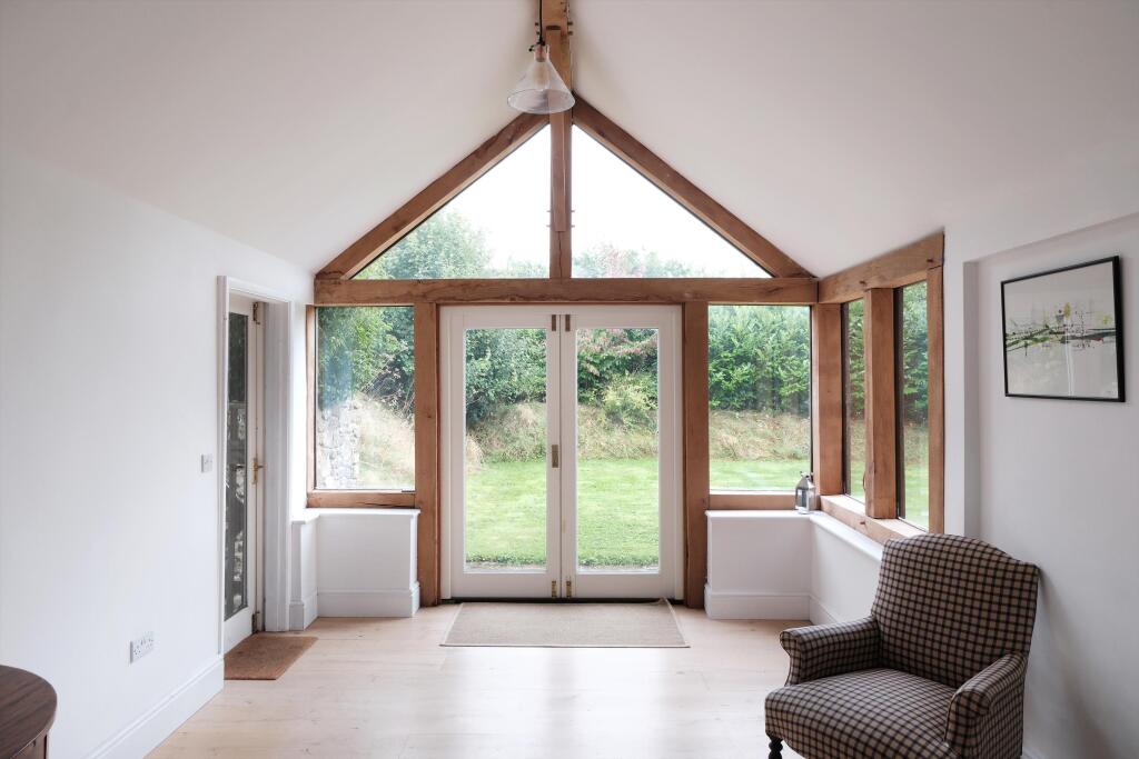 Additional image 8 of Near Bruton, Batcombe Country House with Paddock and Outbuildings BA4