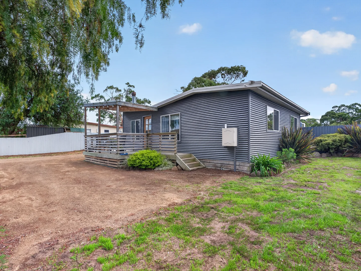 Additional image 2 of 10 Erle Street, Carlton River TAS 7173