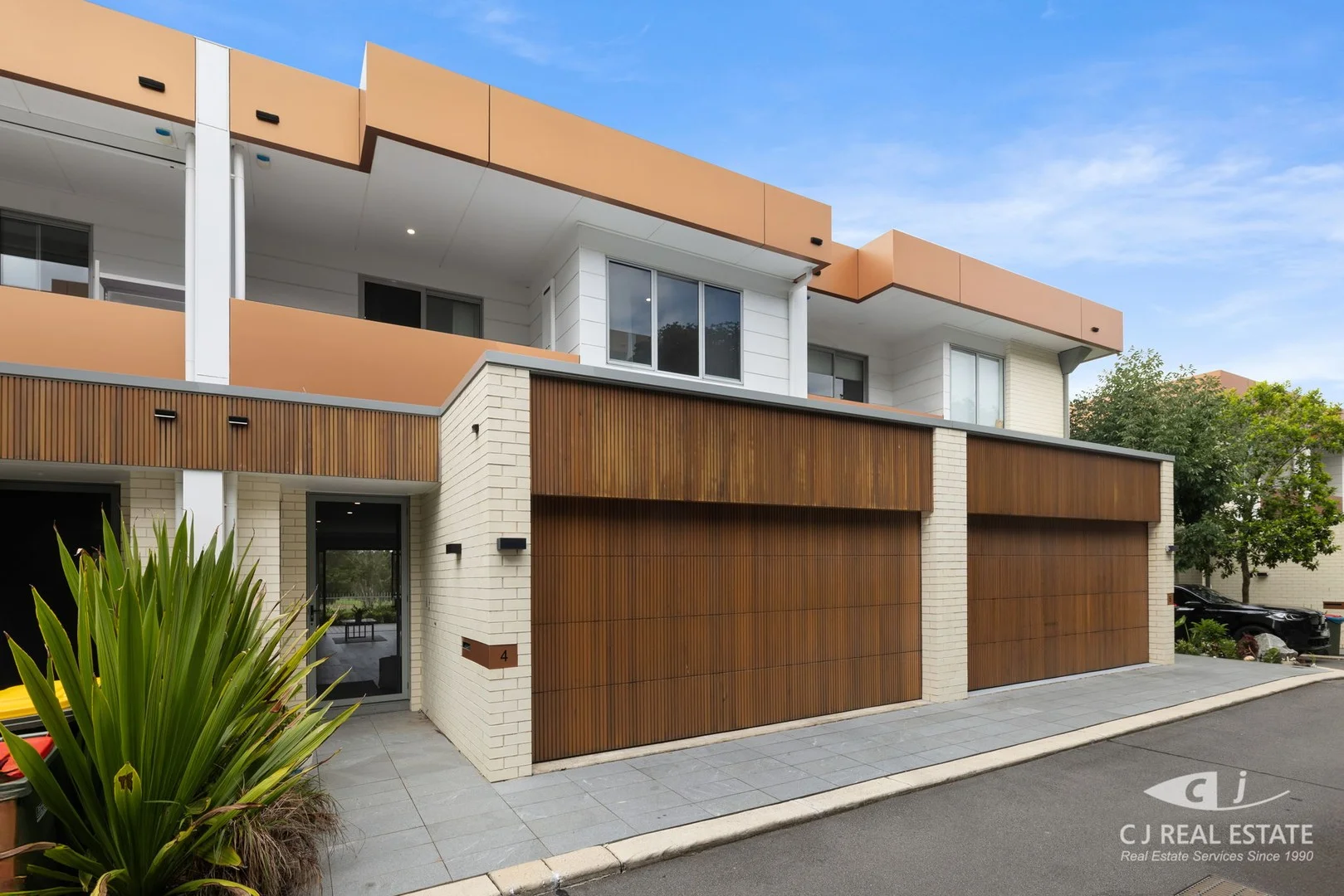 4 Fairway Circuit, Strathfield NSW 2135 photo 3