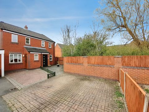 Bryony Road, Hamilton, Leicester, Leicestershire LE5